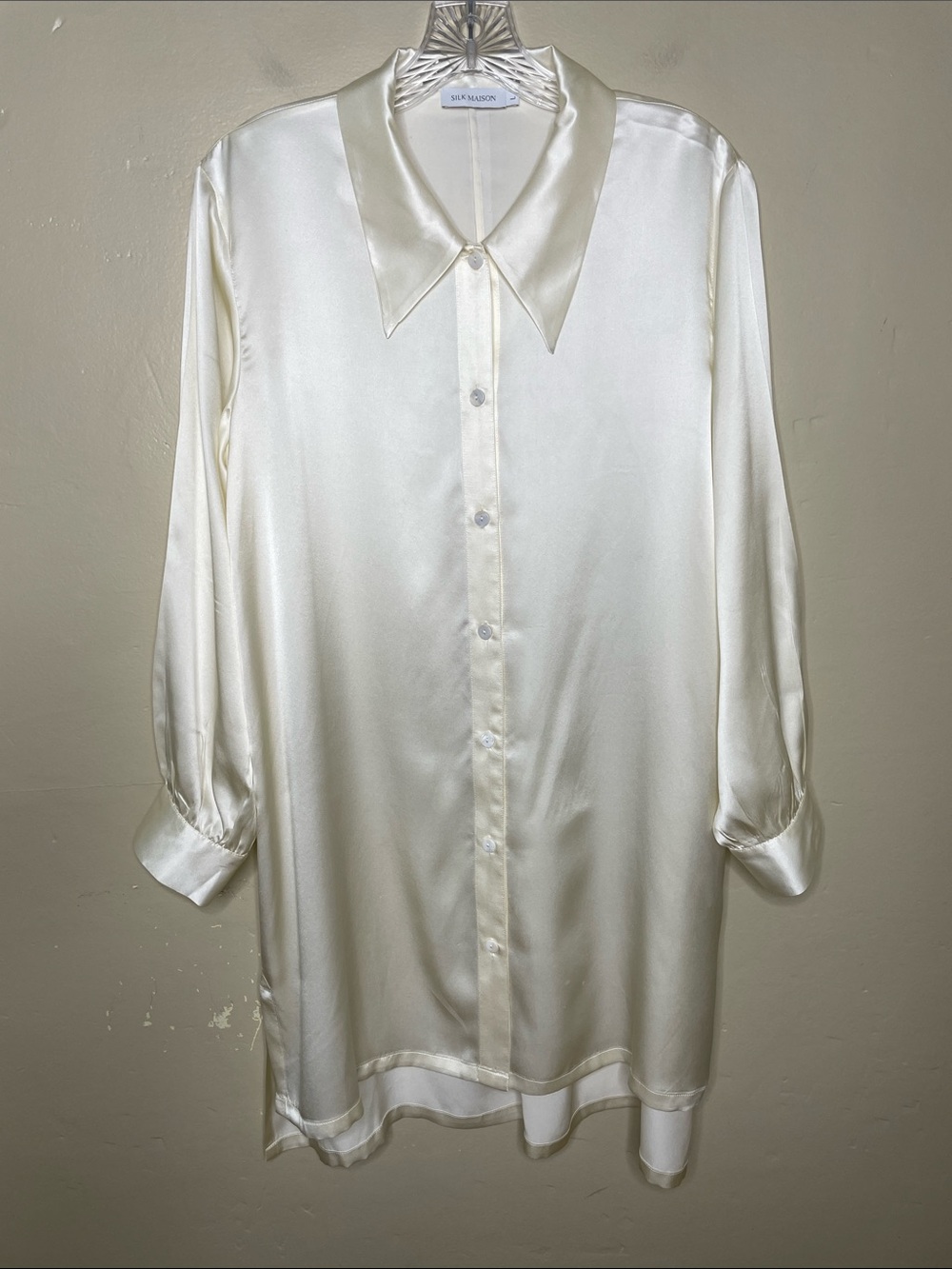 SILK MAISON Ivory MULLBERRY Silk Long Button Down Quiet Luxury Shirt Blouse Lg